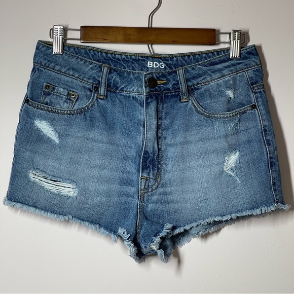 BDG Women’s High Rise Dree Cheeky Short size 29 - Picture 1 of 9